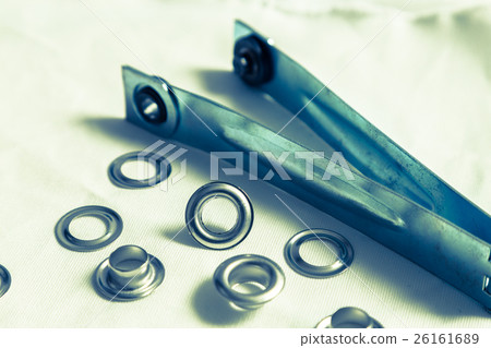 Hole rivets on canvas retro optic 26161689