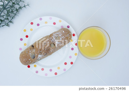 Pan · raisin · walnut 26170496