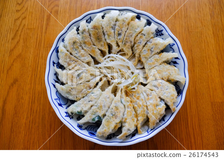 Hamamatsu style dumplings 26174543