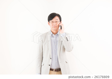 有智能手機的老人 有智能手機的老人 26178809