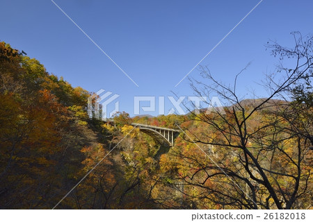 From the autumn leaves / promenade of Naruko Gorge Taisuzawa Bridge (Miyagi prefecture) From the autumn leaves / promenade of Naruko Gorge Taisuzawa Bridge (Miyagi prefecture) 26182018