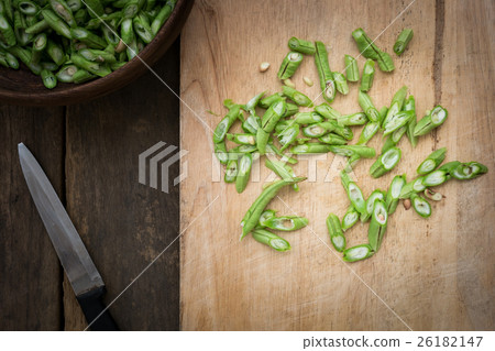 yardlong bean slice on Chopping board wood. 26182147