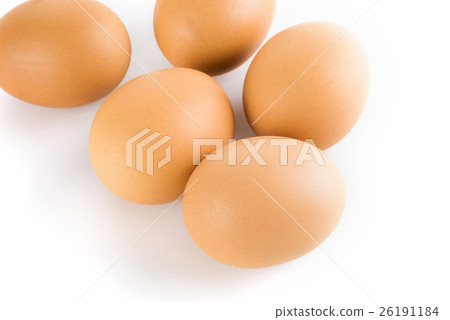 在白色背景上的雞蛋 26191184