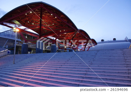 Stairs to Makuhari Messe Event Hall after sunset Stairs to Makuhari Messe Event Hall after sunset 26194696