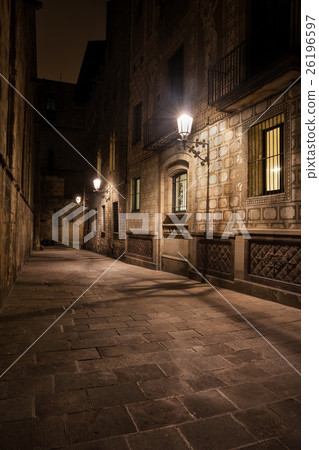 Dark Alley in Gothic Quarter of Barcelona Dark Alley in Gothic Quarter of Barcelona 26196597