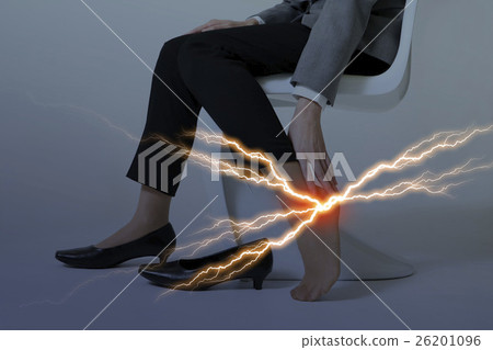 Japanese women and foot aches 26201096