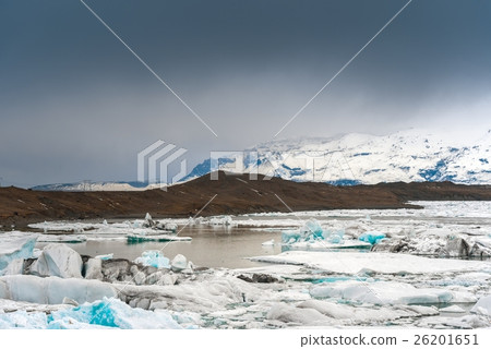 Icebergs at glacier lagoon Icebergs at glacier lagoon 26201651