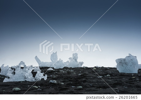 Icebergs at glacier lagoon Icebergs at glacier lagoon 26201665