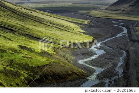 Scenic mountain landscape shot Scenic mountain landscape shot 26201668