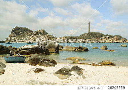 tropical beach with rocks in ke ga sea tropical beach with rocks in ke ga sea 26203339