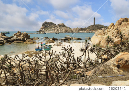 tropical beach with rocks in ke ga sea tropical beach with rocks in ke ga sea 26203341