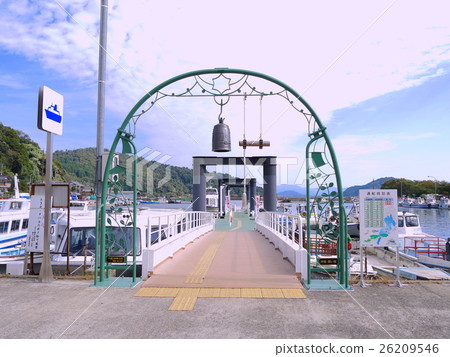The largest distant islet of Lake Biwa "Okijima" / port landscape Okishima wish bell 26209546