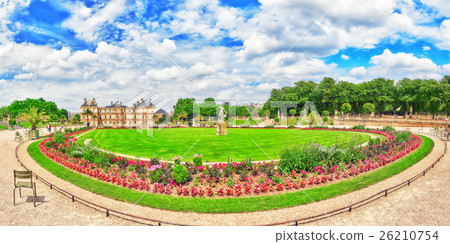 Luxembourg Palace, Paris, France. 26210754