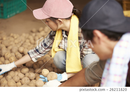 A family migration image living in the country A family migration image living in the country 26211820