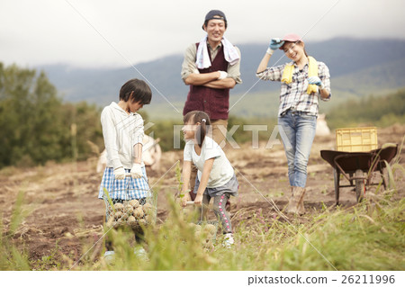 Country living family 26211996