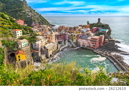 Vernazza, Cinque Terre Park, Liguria, Italy Vernazza, Cinque Terre Park, Liguria, Italy 26212610