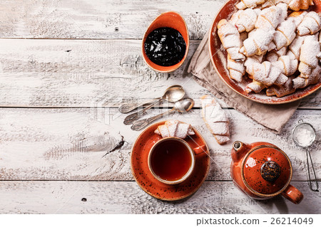 Rugelach with jam 26214049