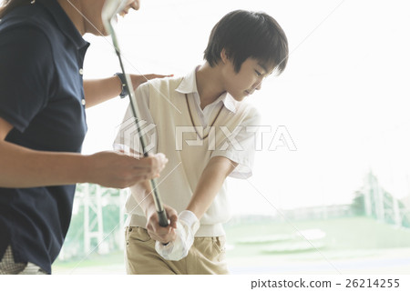 Large number of people sports Large number of people sports 26214255