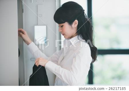 更衣室 衣帽間 更衣 26217185