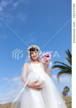 Maternity photo wedding dress appearance Maternity photo wedding dress appearance 26225594