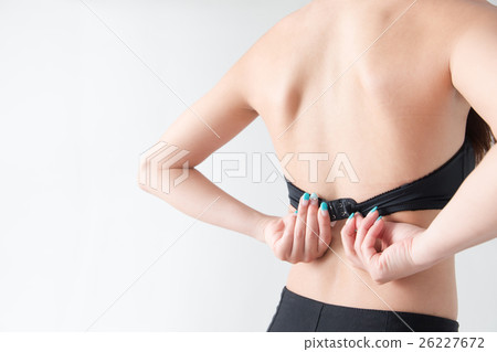 女人穿著內衣·白背 女人穿著內衣·白背 26227672