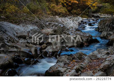 Fall of the Nakatsugawa Valley 26228774
