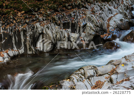 Fall of the Nakatsugawa Valley 26228775