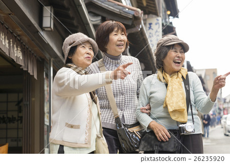 高級女性旅行 高級女性旅行 26235920