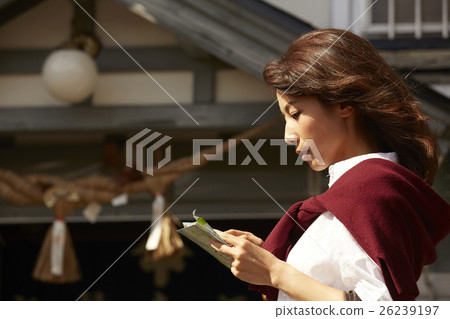 在東北觀光的女人 在東北觀光的女人 26239197