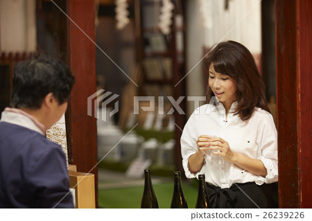 在東北觀光的女性清酒之旅 26239226