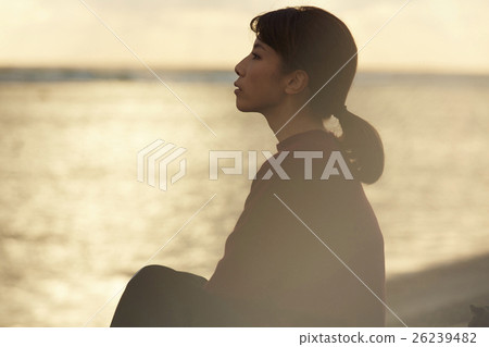 在東北觀光的女人 26239482