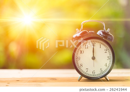 Retro 12 o'clock and Morning sun 26241944