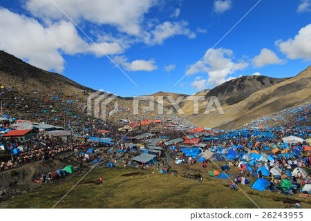Overview of Quyllurit'i inca festival, Peru Overview of Quyllurit'i inca festival, Peru 26243955