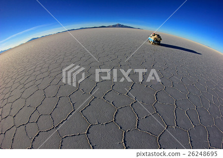 Van on Salar de Uyuni, salt lake, Bolivia Van on Salar de Uyuni, salt lake, Bolivia 26248695