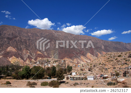 Cemetery in Humahuaca valley, Jujuy, Argentina 26252317