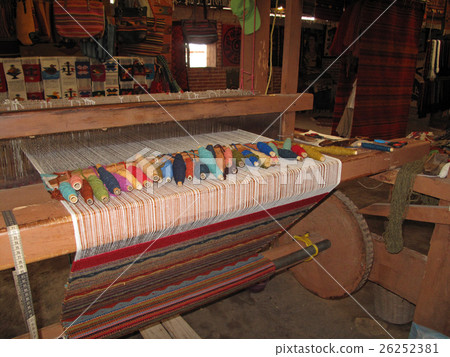 Weaving with an old traditional loom, Teotitlan Weaving with an old traditional loom, Teotitlan 26252381
