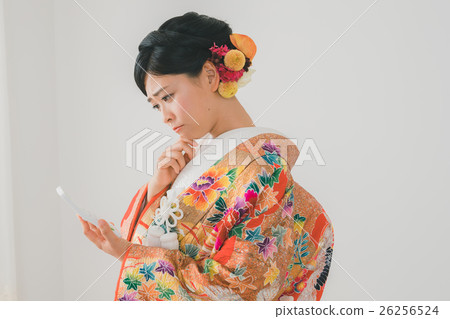 calculator, bride, kimono marriage 26256524