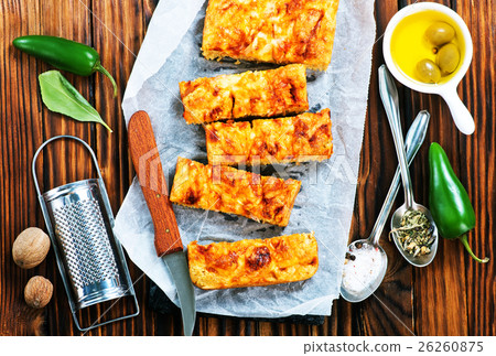 bread with cheese 26260875