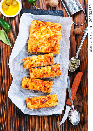 bread with cheese 26260876