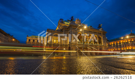 Vienna State Opera House at night, Austria 26262518