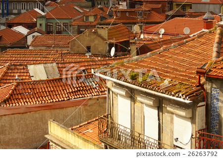 thin houses in old town, Porto, Portugal 26263792