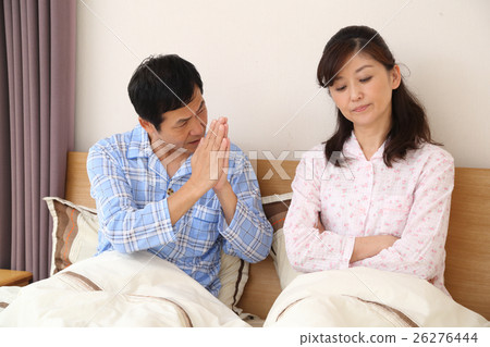 中間夫婦打架戰鬥 中間夫婦打架戰鬥 26276444