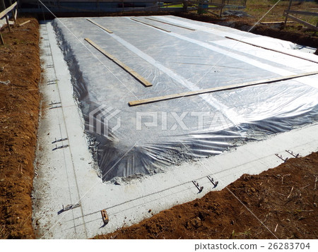 Make a mark on the discarded con and set up a separator 26283704