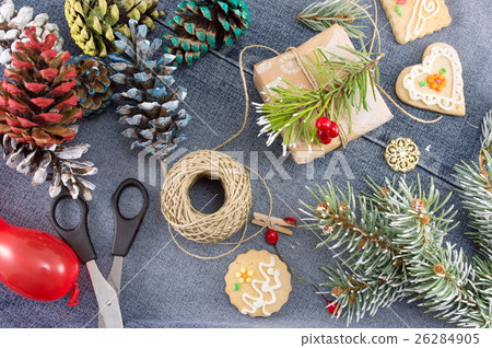 Decoration and tools for packing Christmas present 26284905