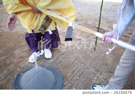 地面節日節日（安全祈禱節儀式活動襪子身體部位人物男性神聖佛地活動） 26288879