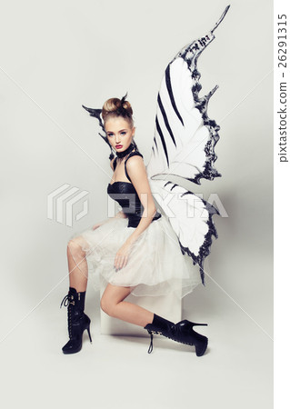Fashion Portrait of Woman Butterfly 26291315