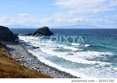 Shimokita半島從Okuzaki到Omasaki的遠山的最右邊是一個大的 Shimokita半島從Okuzaki到Omasaki的遠山的最右邊是一個大的 26302380