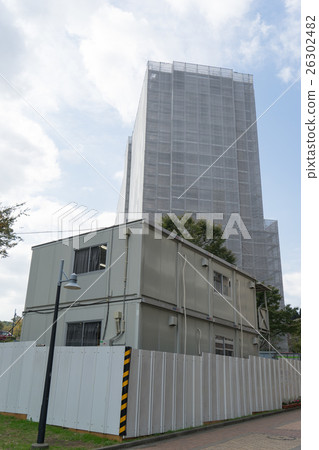 日本公寓和建築辦公室正在修理工作 日本公寓和建築辦公室正在修理工作 26302482