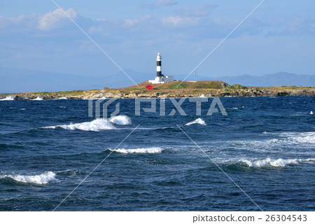 Shimokita Peninsula The mountain range behind the Omunzaki lighthouse is Hokkaido 26304543