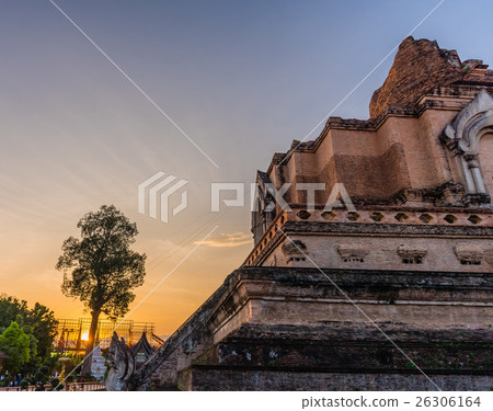 buddist pagoda in Chiang Mai, thailand 26306164